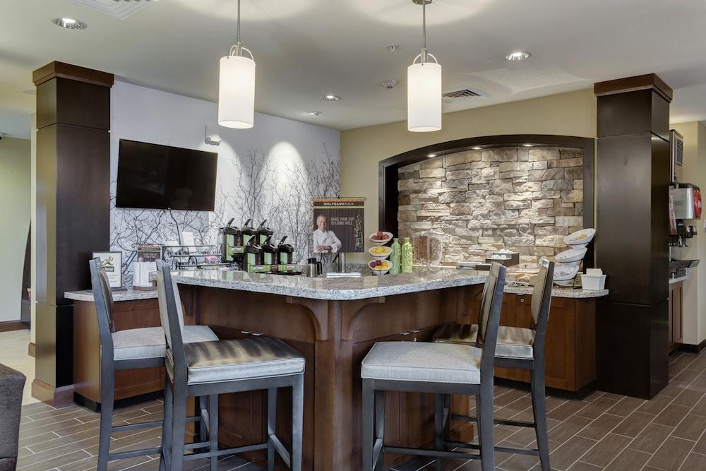 Staybridge Suites St Louis - Westport By Ihg Maryland Heights Exterior photo