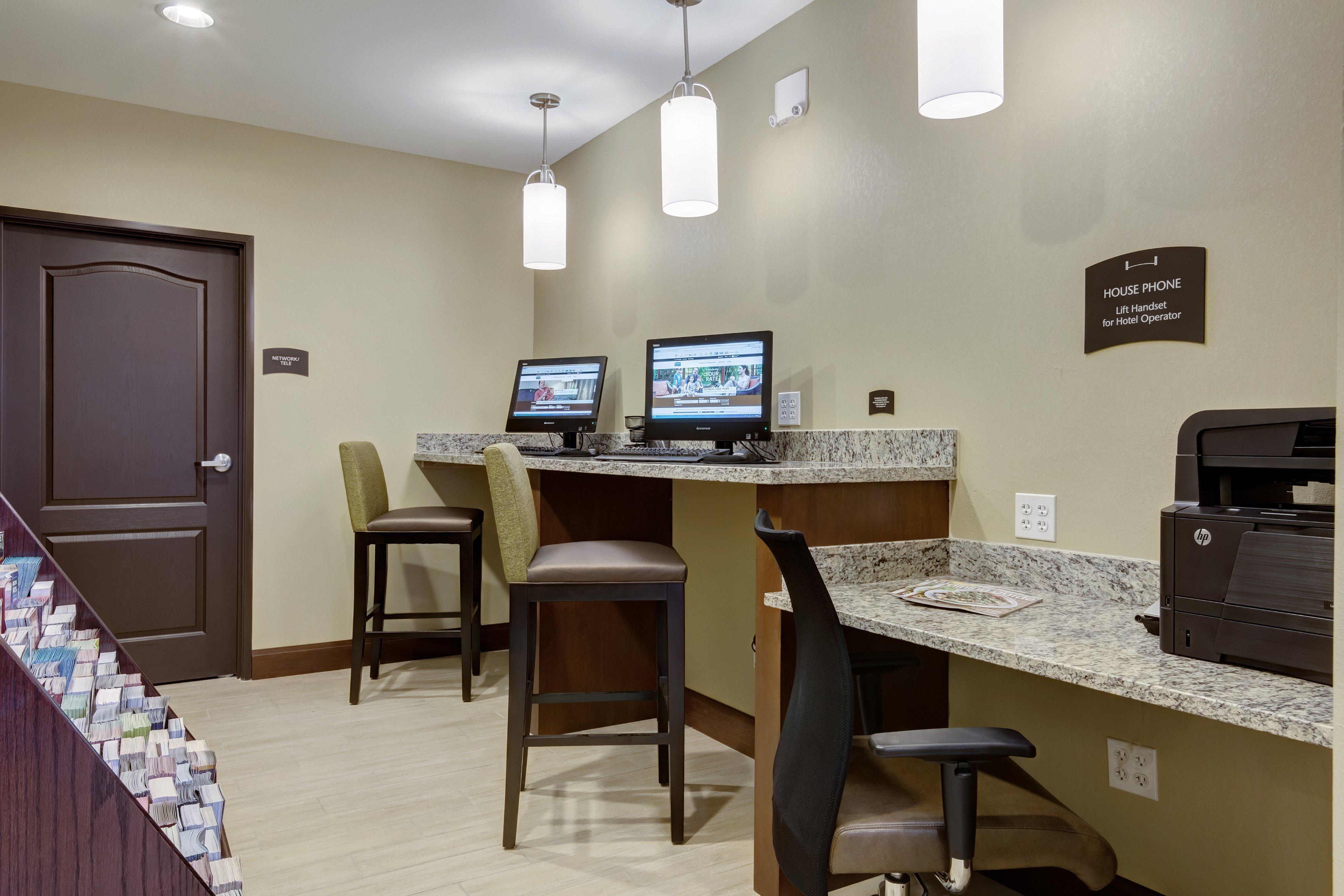 Staybridge Suites St Louis - Westport By Ihg Maryland Heights Exterior photo