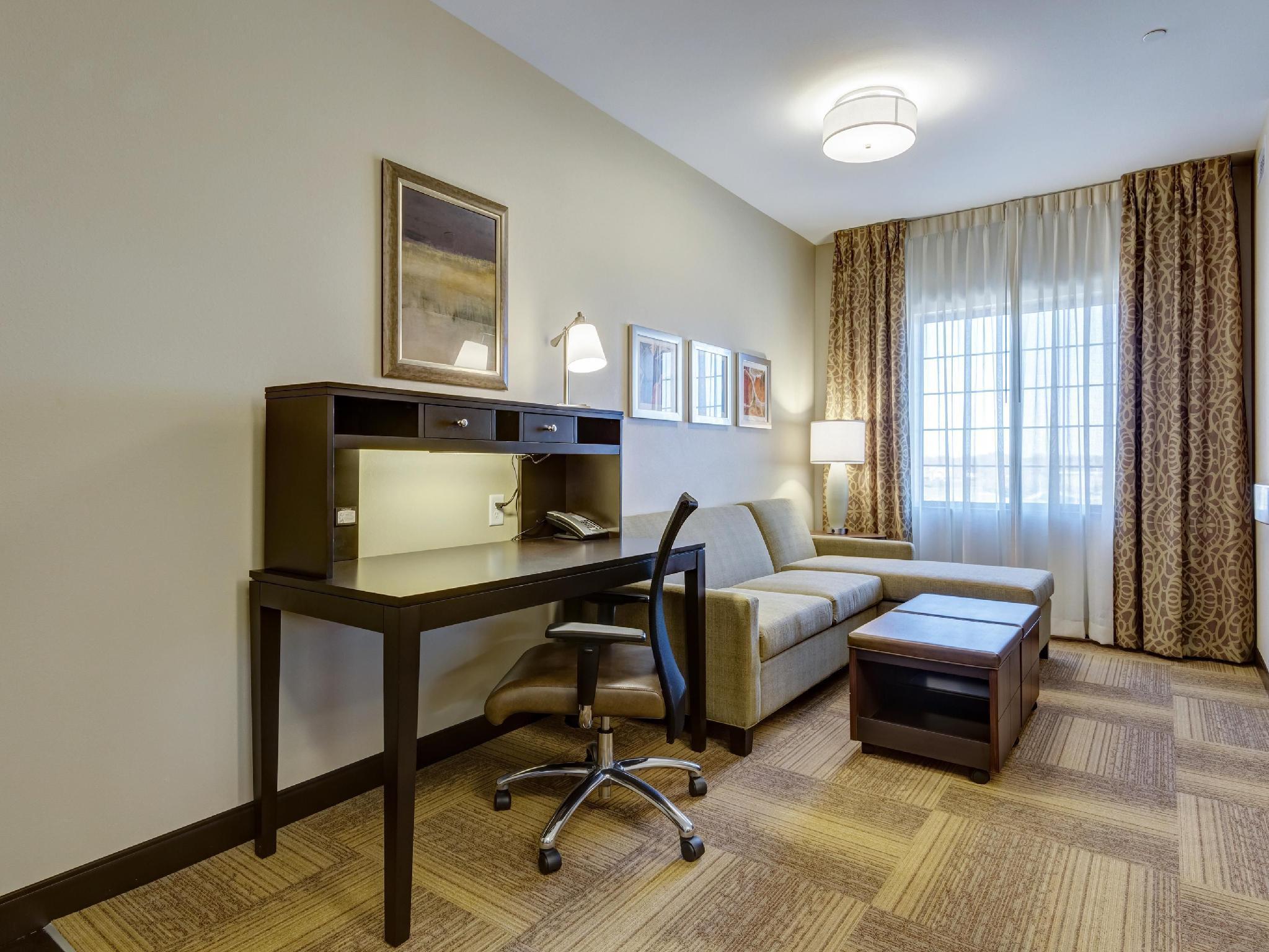 Staybridge Suites St Louis - Westport By Ihg Maryland Heights Exterior photo